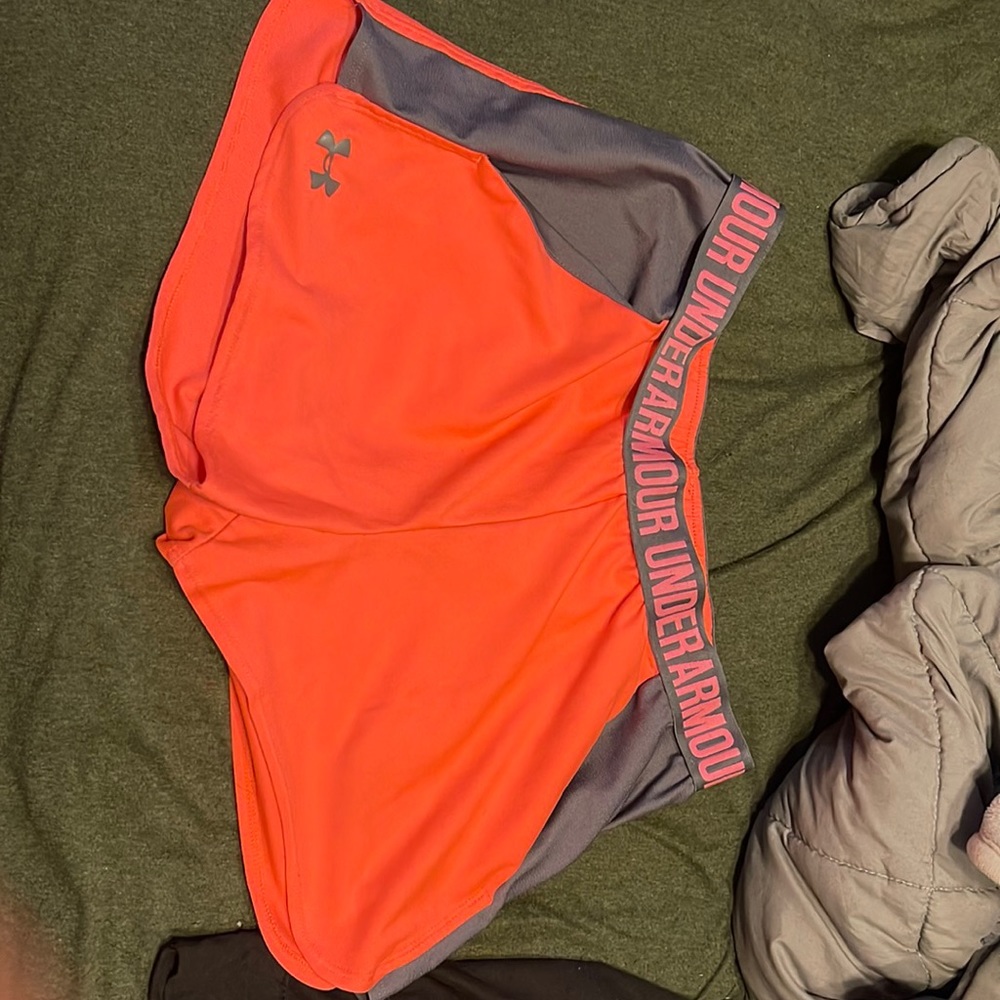 Pink Under Amour short